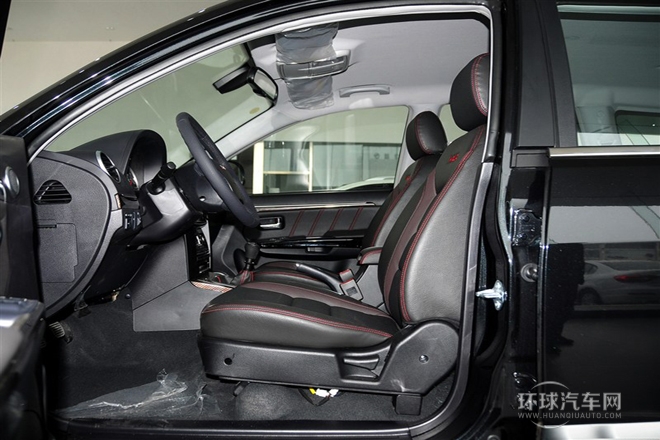 2015款 2.0T 手動四驅精英型