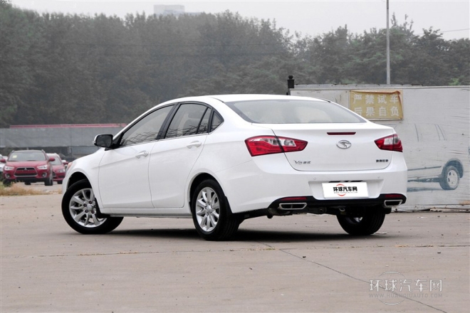 2015款 1.5L 手動旗艦型