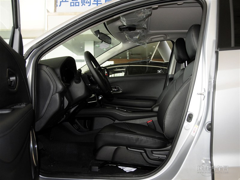 2015款 1.8L CVT四驅旗艦型