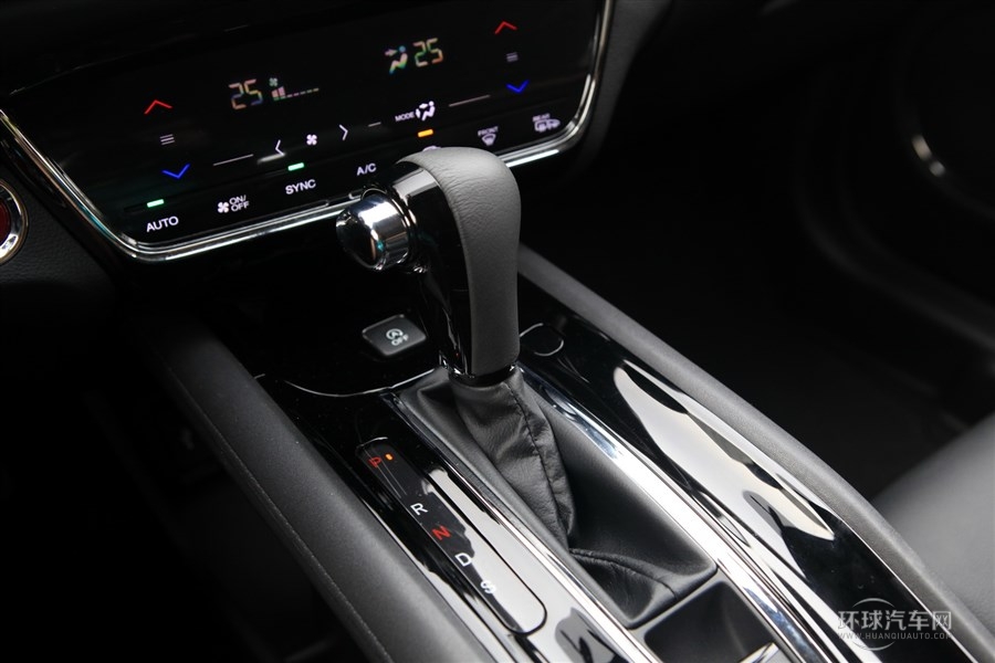 2015款 1.8L 手動兩驅精英型