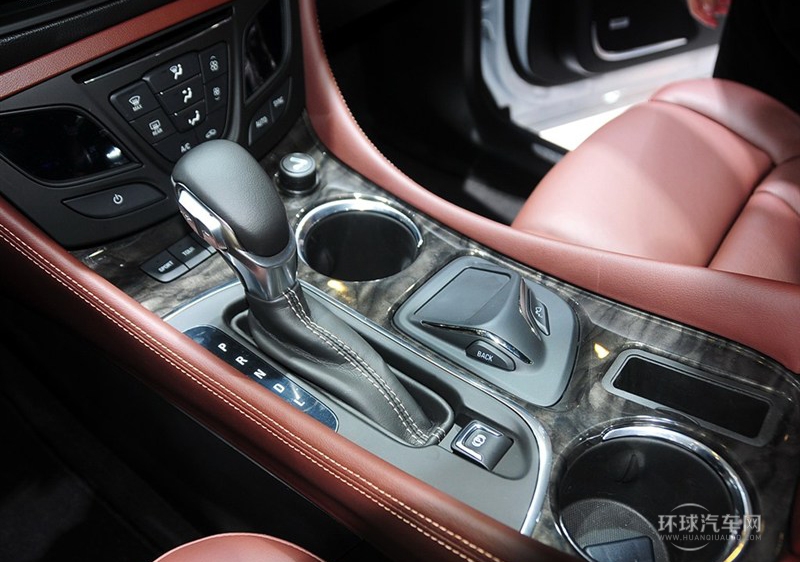 2014款 28T 全能運(yùn)動(dòng)旗艦型