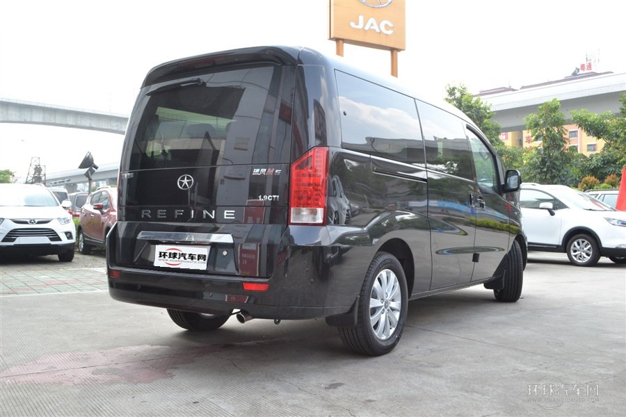 2014款1.9T柴油手動公務版