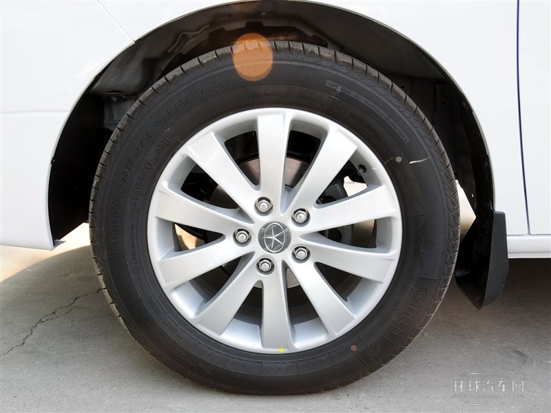 2014款1.9T柴油手動商務(wù)版