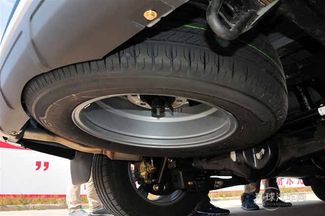 2015款 2.4L 四驅(qū)旗艦版