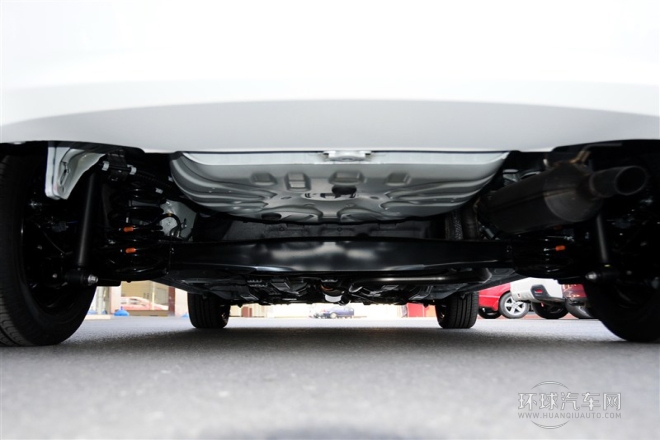 2015款 1.5E 自動魅動版