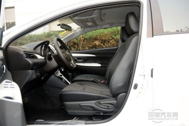 2015款 1.5L 自動智享星光版