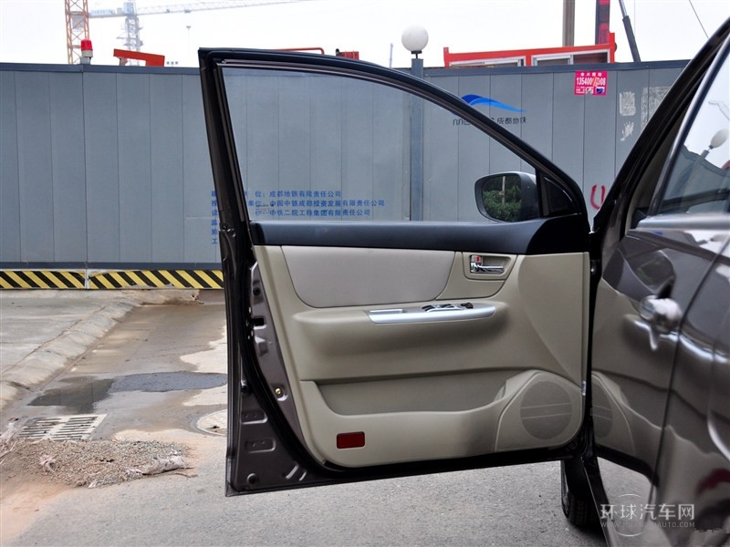 2014款 1.5L 手動超越型