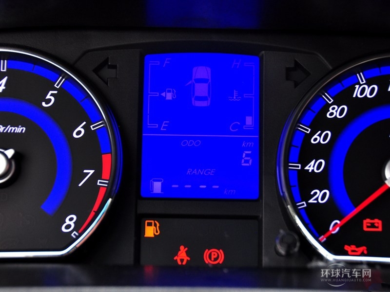 2014款 1.5L 手動超越型