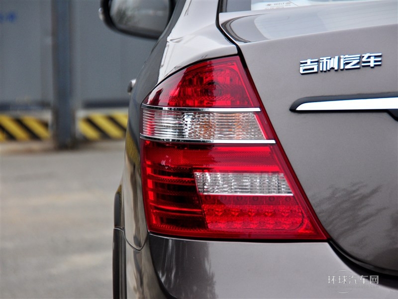 2014款 1.5L 手動(dòng)超越型