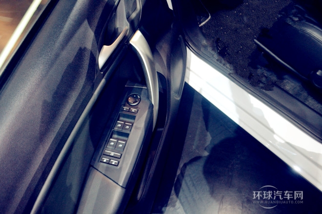 2015款 1.5T 手動風尚版