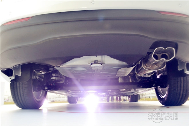 2015款 1.5T 手動(dòng)風(fēng)尚版