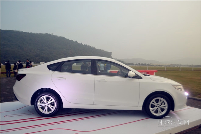 2015款 1.5T 手動精英版