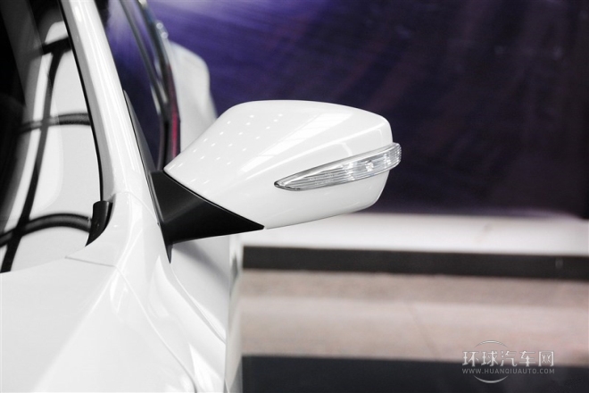 2014款 1.8T 自動(dòng)豪華型