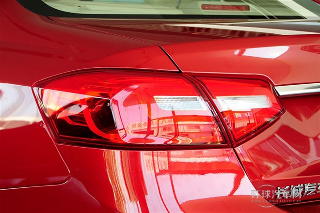 2015款 1.5L 手動豪華型