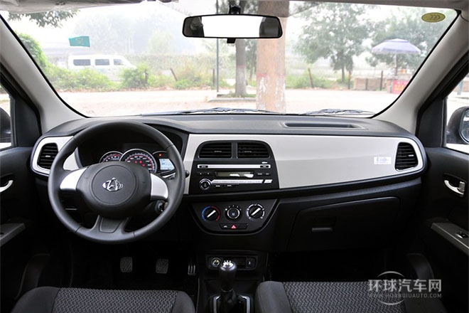 2015款 1.2L 手動暢享型