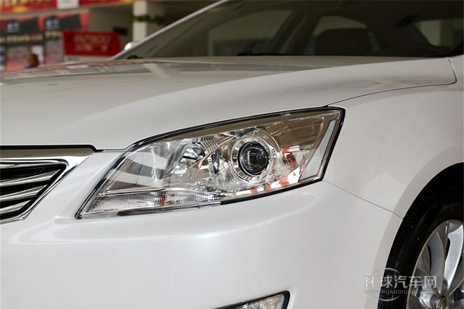 2014款 1.8T 自動(dòng)尊貴周年版 國(guó)IV