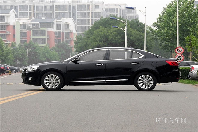 2014款 1.8T 自動尊貴周年版 國V