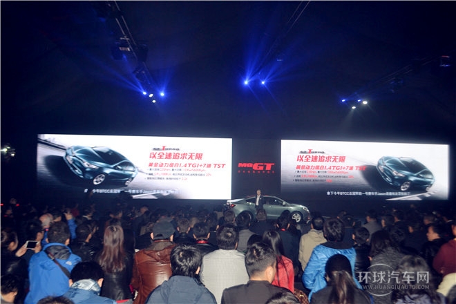 2015款 1.5T 自動風(fēng)尚版