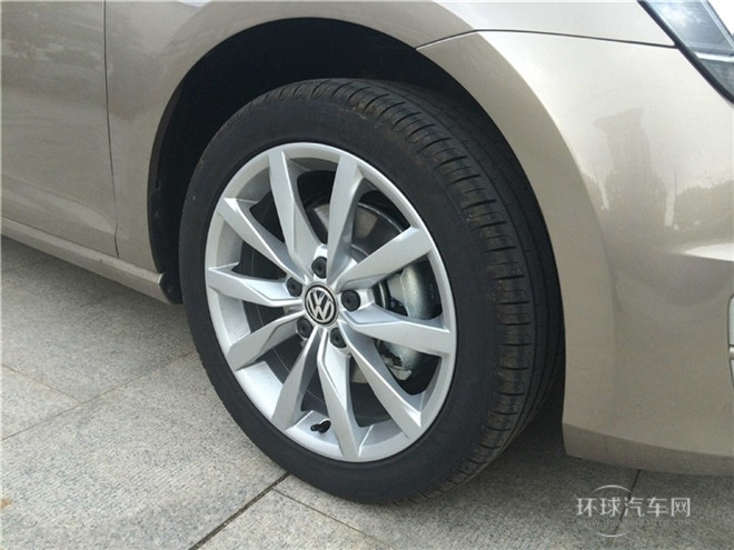 2015款 1.4TSI自動旗艦型