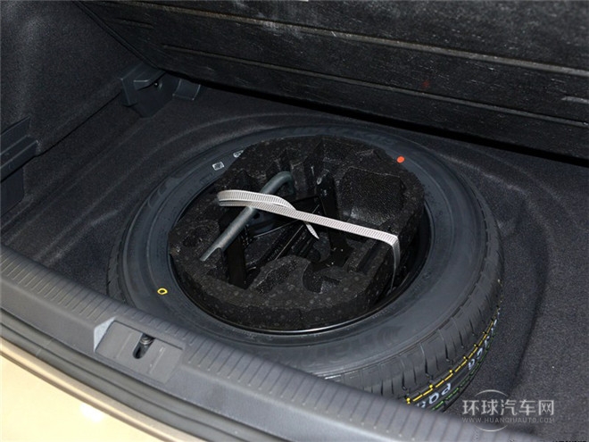 2015款 1.6L手動(dòng)時(shí)尚型