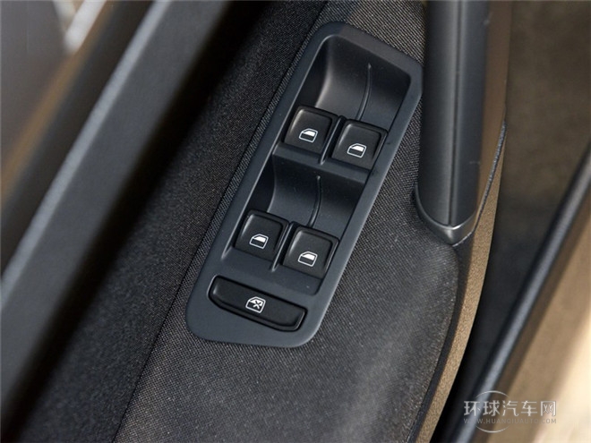 2015款 1.6L手動時尚型