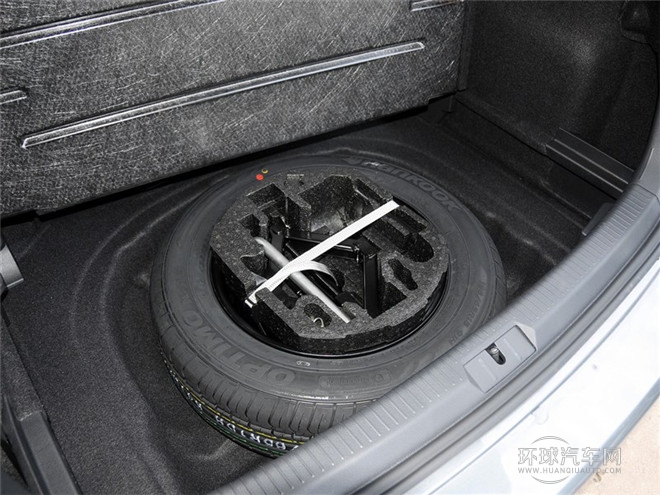 2015款 1.6L自動時尚型