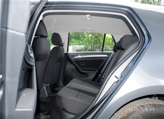 2015款 1.6L自動時尚型