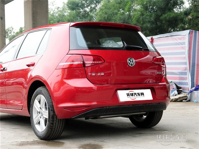 2015款 1.6L自動舒適型