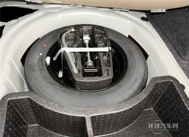 2015款 1.4L 手動(dòng)時(shí)尚型