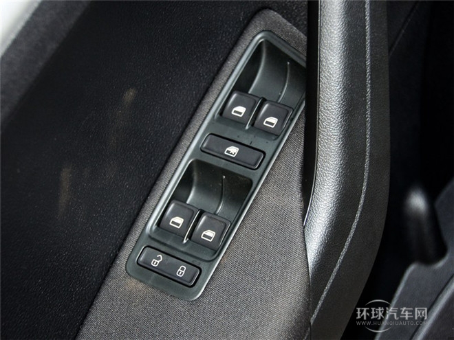 2015款 1.4L 手動(dòng)舒適型