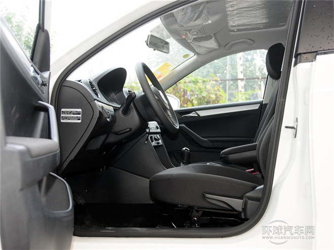 2015款 1.4L 手動舒適型