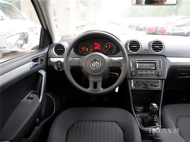 2015款 1.4L 手動舒適型