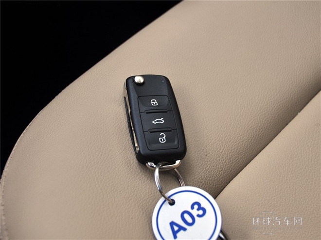 2015款 1.6L 手動豪華型