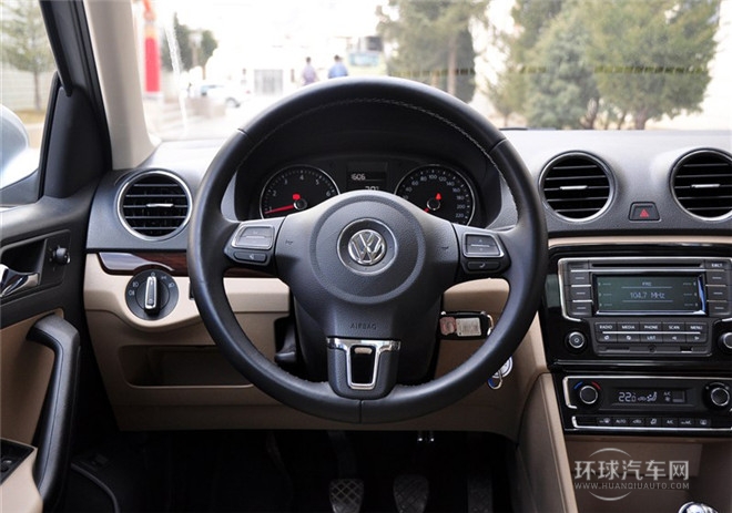 2015款 1.6L 手動豪華型