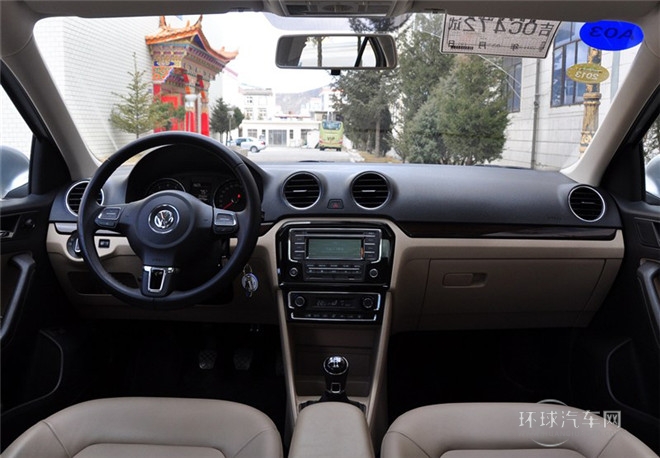 2015款 1.6L 手動豪華型