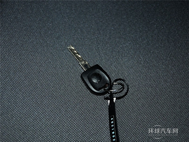 2015款 1.6L 手動時尚型