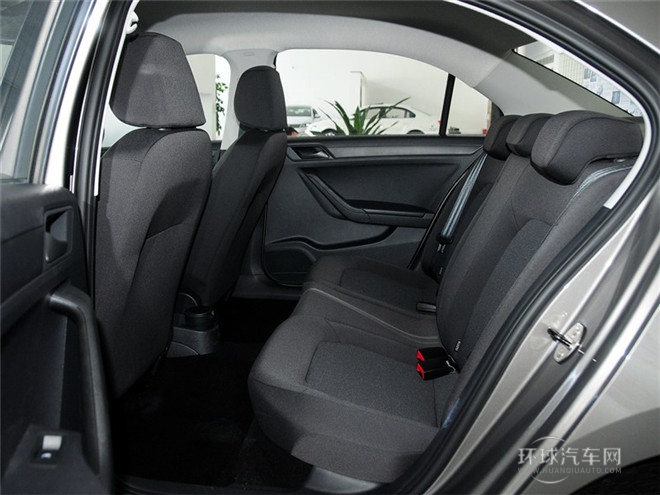 2015款 1.6L 手動時尚型