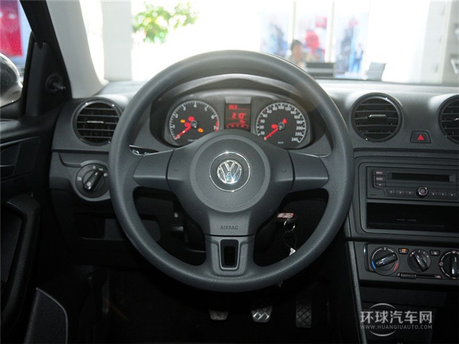 2015款 1.6L 手動時尚型