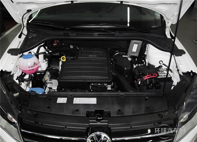 2015款 1.6L 手動舒適型