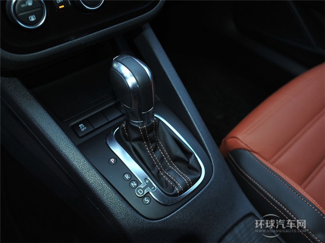 2015款 2.0TSI 豪華版