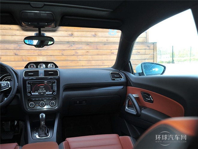 2015款 2.0TSI 豪華版