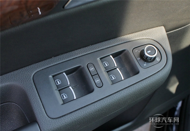 2014款 2.0TSI?豪華型