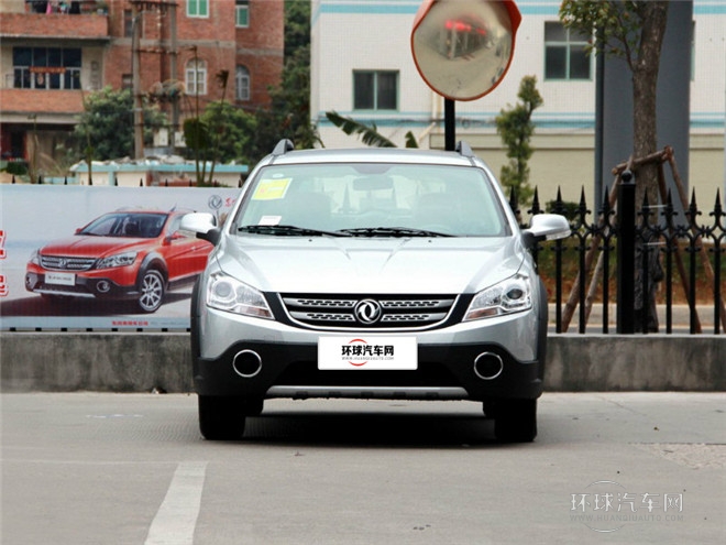 2014款 CROSS 1.5L 手動智驅(qū)尊逸型