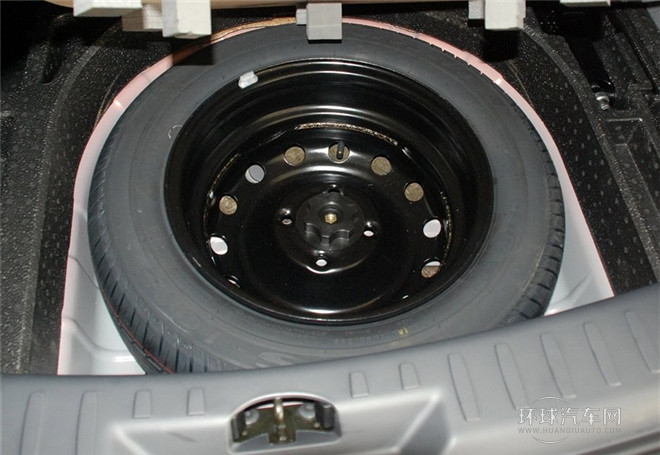 2014款 CROSS 1.5L 手動智驅感恩版