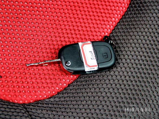 2014款 CROSS 1.5L 手動智驅感恩版