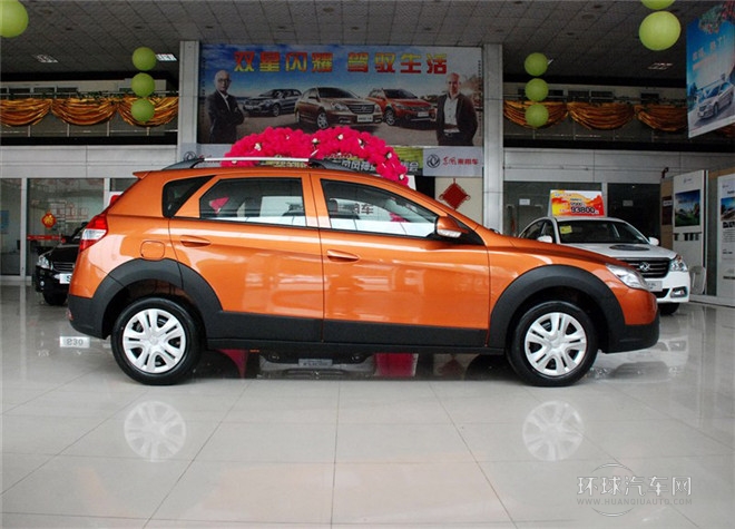 2014款 CROSS 1.5L 手動智驅感恩版