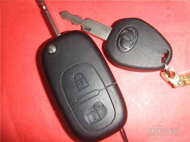 2014款 CROSS 1.5L 手動智驅(qū)尊尚型