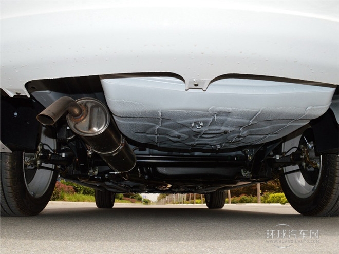 2014款 1.5L 手動(dòng)智驅(qū)感恩版