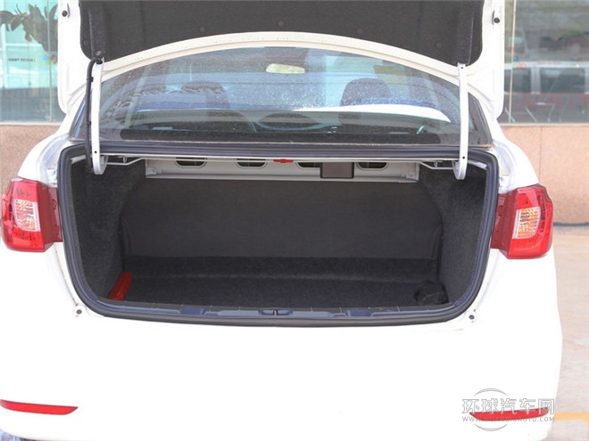 2014款 1.5L 手動智驅感恩版