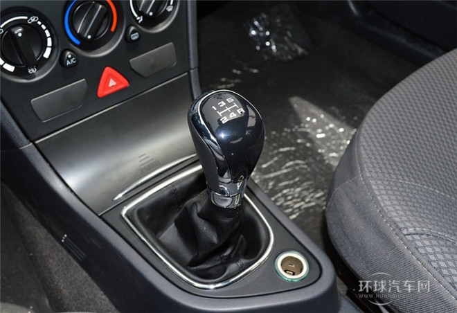 2014款 1.5L 手動智驅感恩版